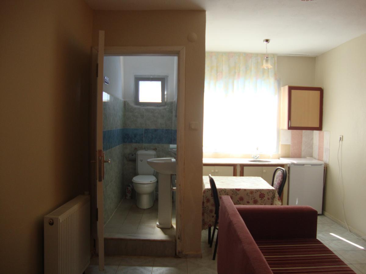 Degerli Motel Seferihisar Bilik gambar